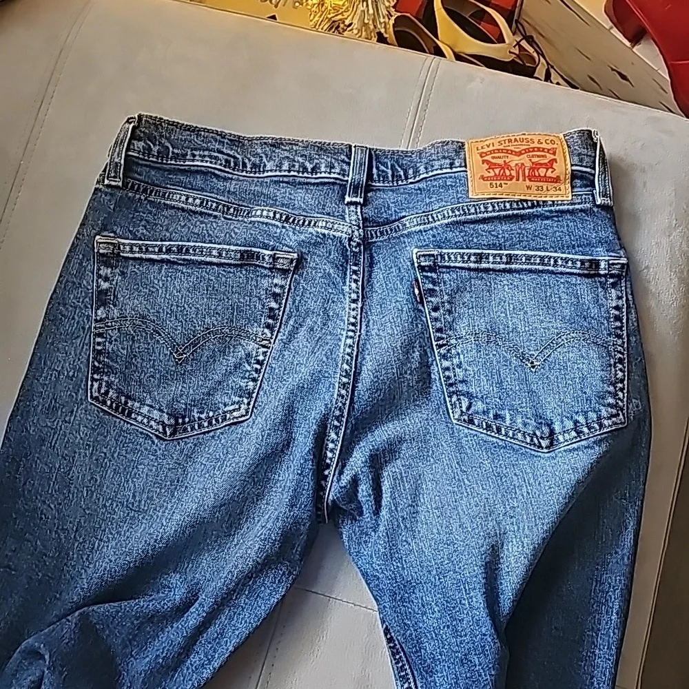 EUC Levis 514 Men’s Straight Leg sz 33 x 34